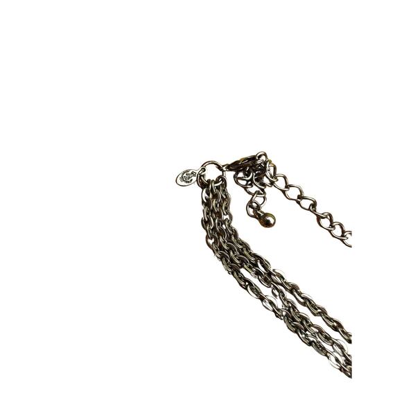 Three Strand Shell Beaded Necklace - Picture 4 of 5